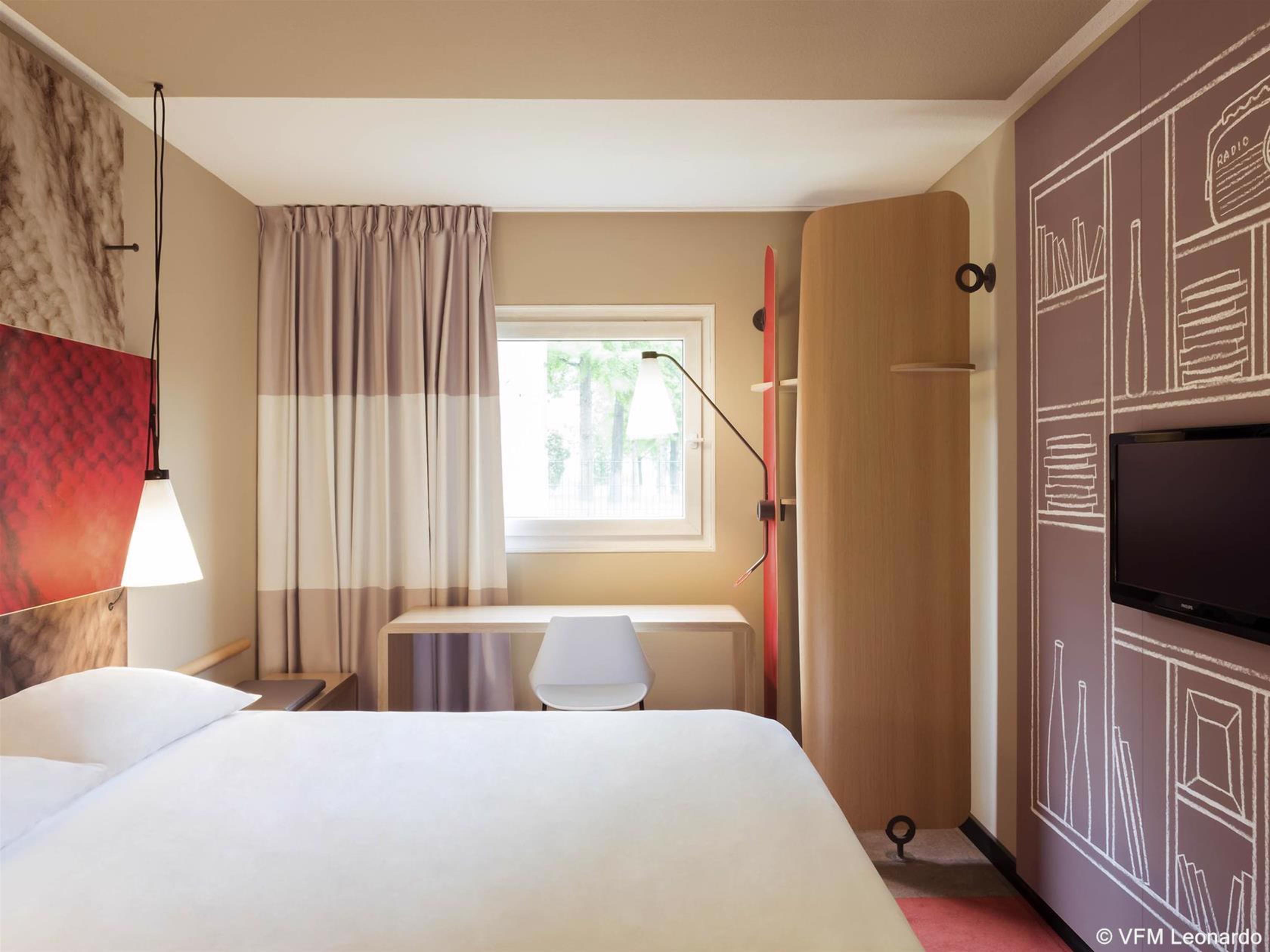 Ibis Paris Canal Saint Martin Buitenkant foto