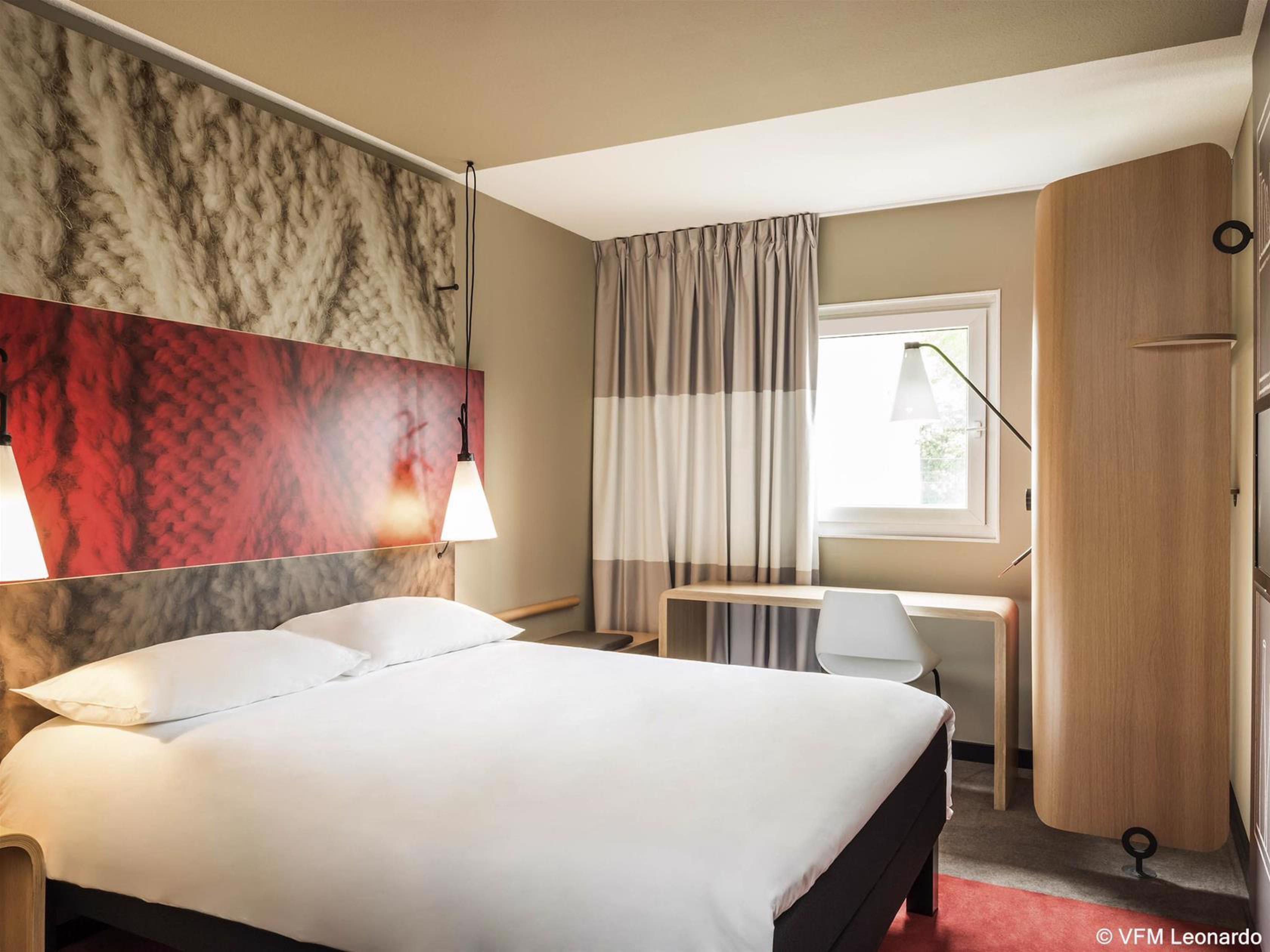 Ibis Paris Canal Saint Martin Buitenkant foto
