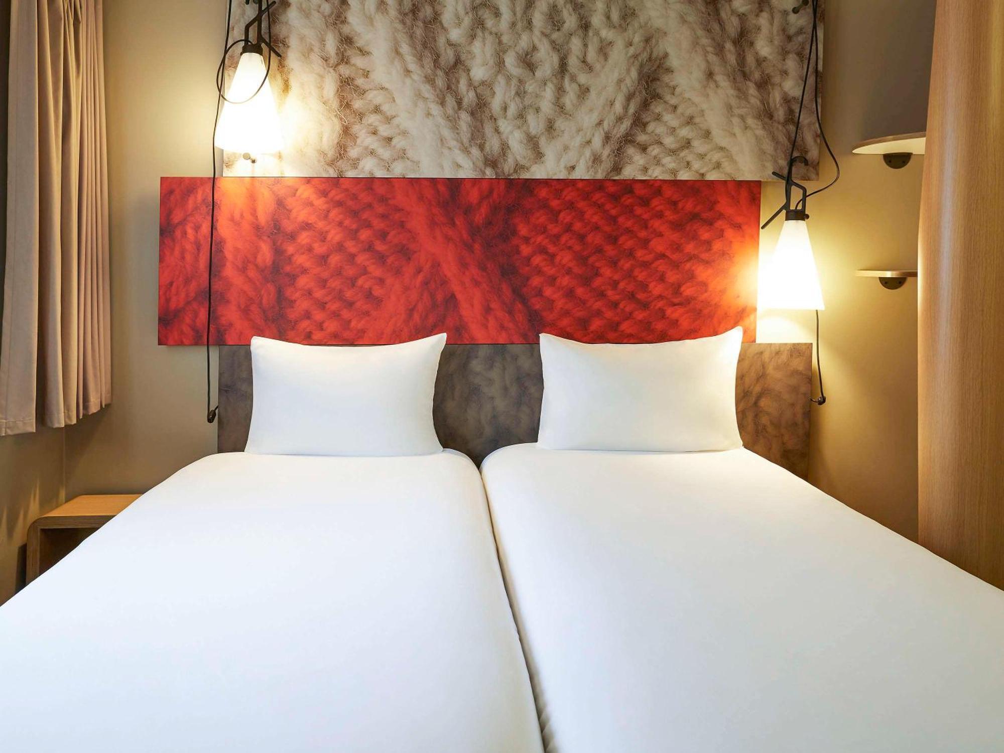 Ibis Paris Canal Saint Martin Buitenkant foto
