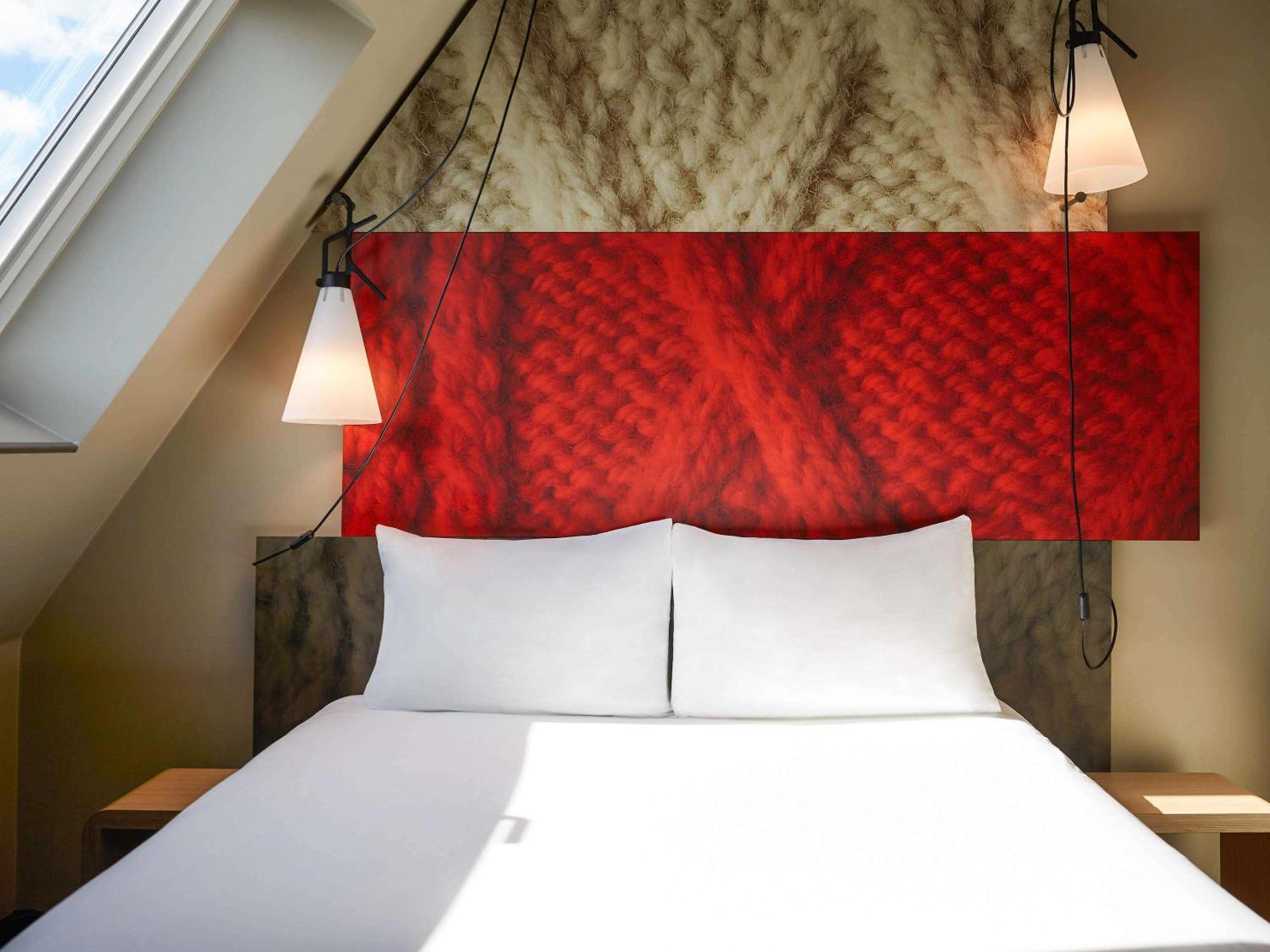 Ibis Paris Canal Saint Martin Buitenkant foto