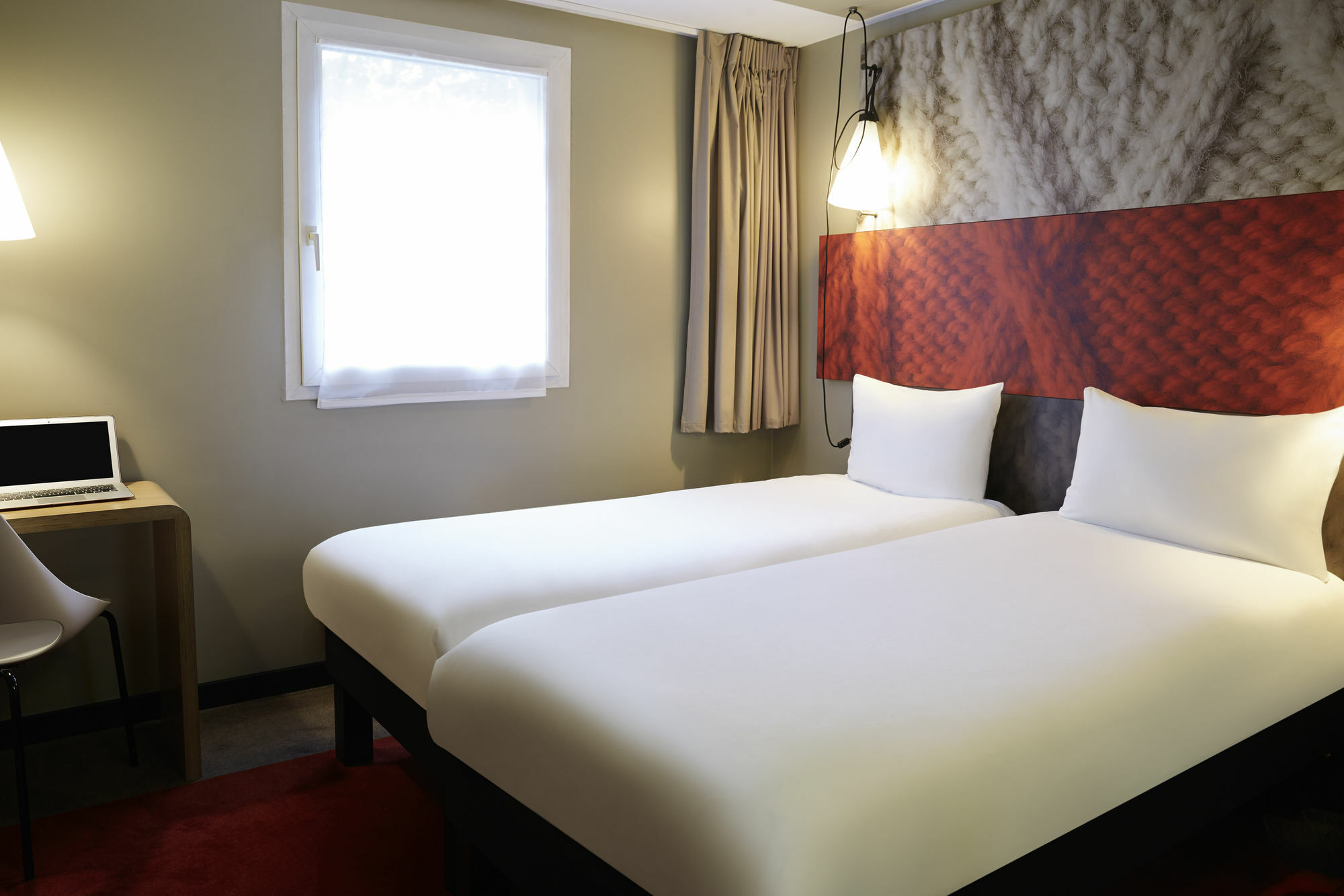 Ibis Paris Canal Saint Martin Buitenkant foto